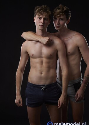 Second shoot twins in Holland !
